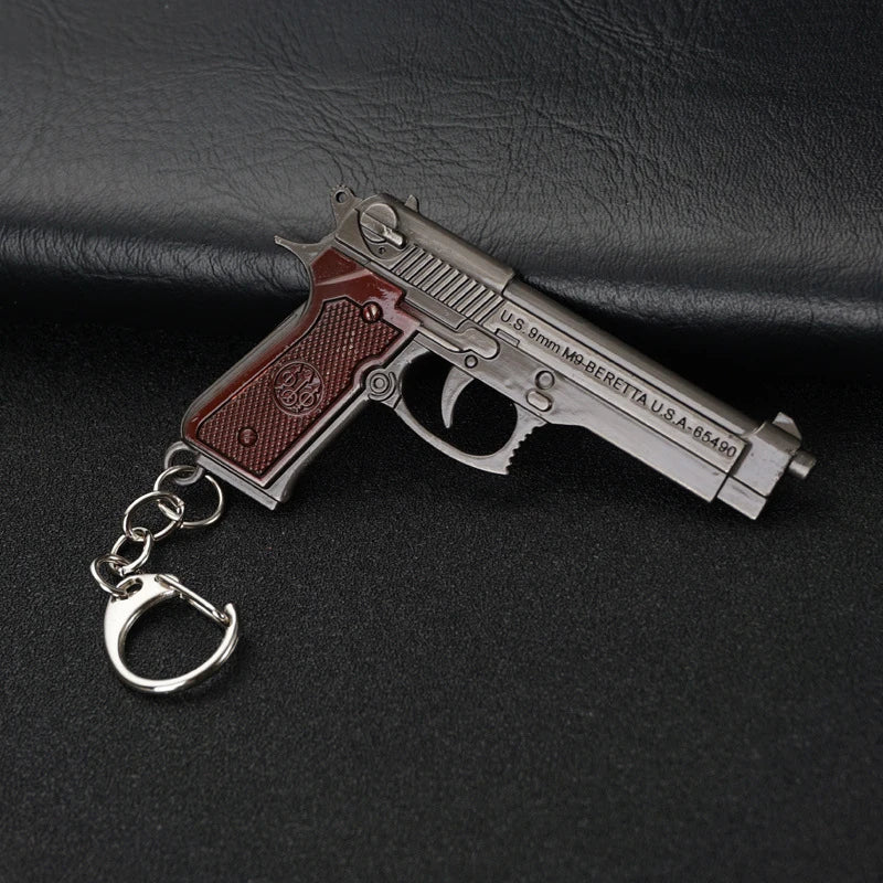 Cool Game Pistol Shape Keychain Metal P92 R45 R1895 Model Toy Key Ring Gift