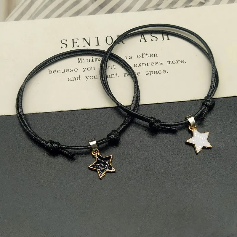 2 PCS/Set Star-studded Couple Bracelets: Black & White Fashion Duo