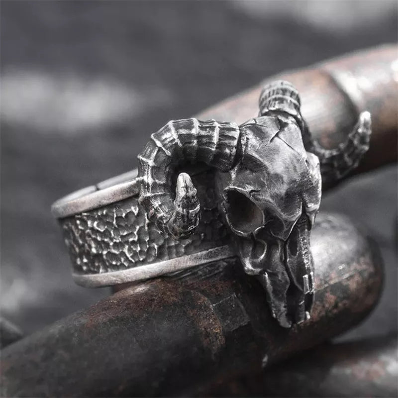 Vintage Retro Punk Skull Devil Horn Rings for Men Women Couples