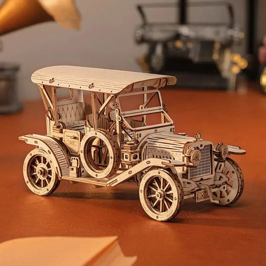 Wooden Handmade Assembly Model DIY Retro Vintage Car Steam Locomotive 3D Puzzle Creative Exquisite Decoration Holiday Gifts