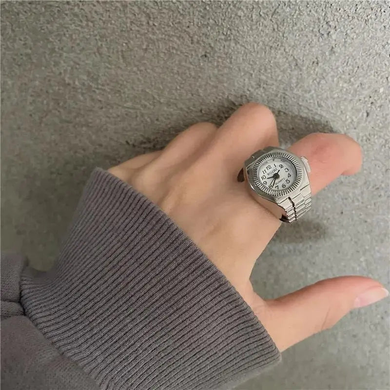 Vintage Punk Finger Watch Rings: Retro Roman Style